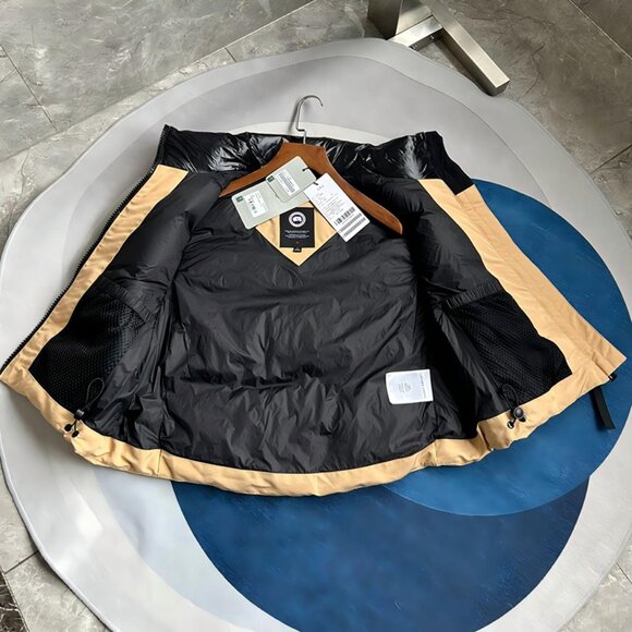 Canada Goose Light Khaki Down Vest - Picture 2 of 7